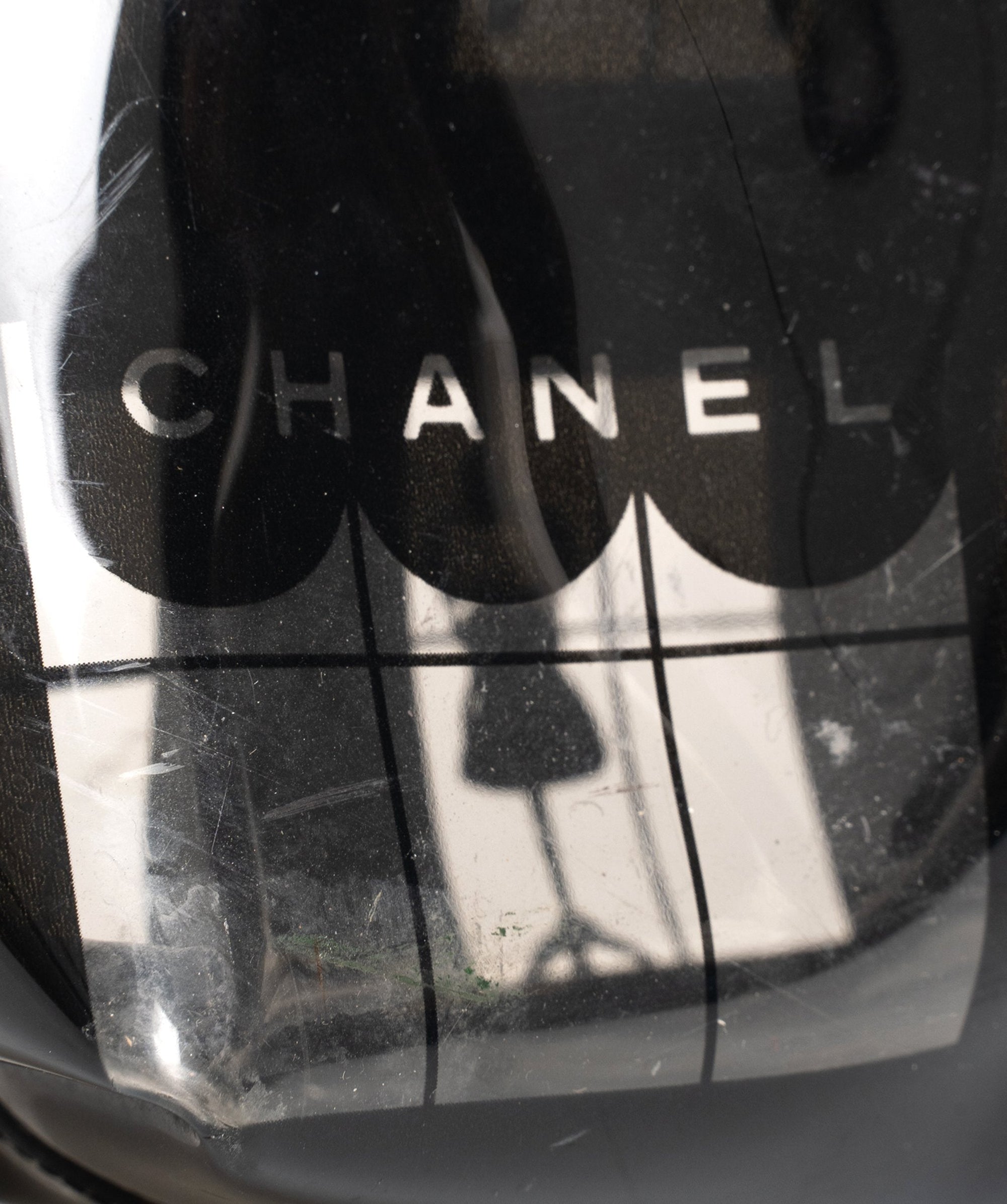 Chanel Vintage Coco Window Tote - AWL1618 - Cap N Wrap