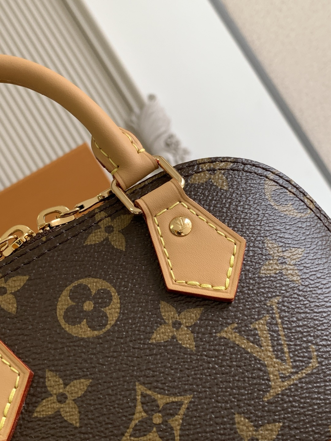 cmp_i1748797302041_2284_0_4