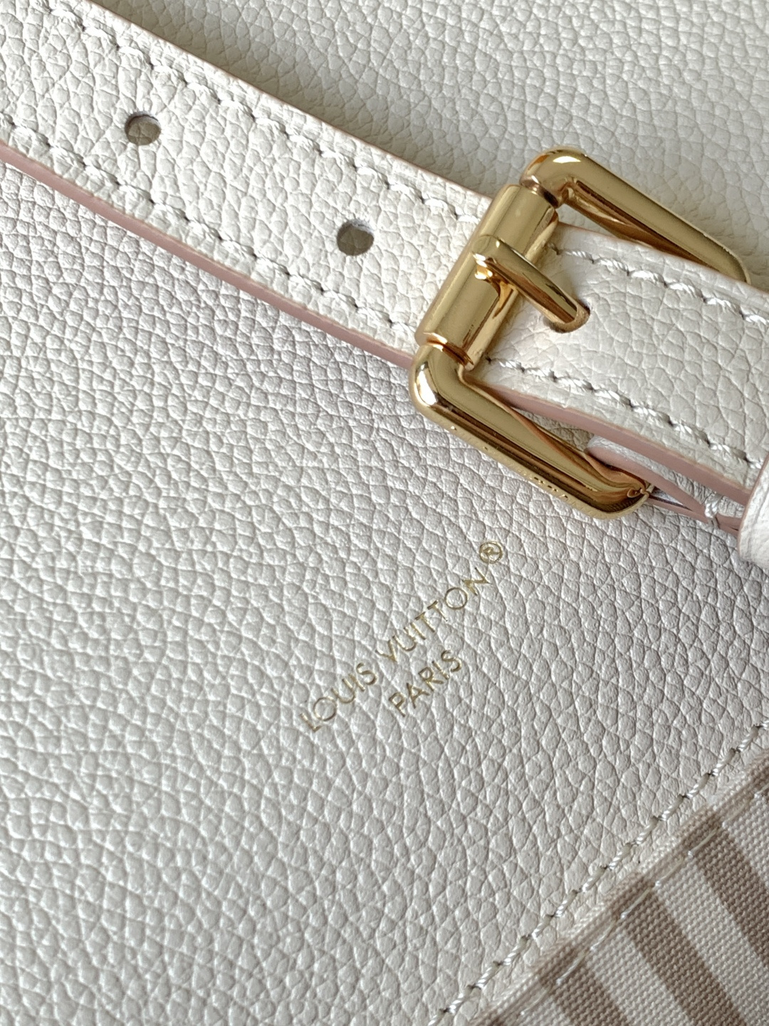 cmp_i1749497139178_8181_0_8