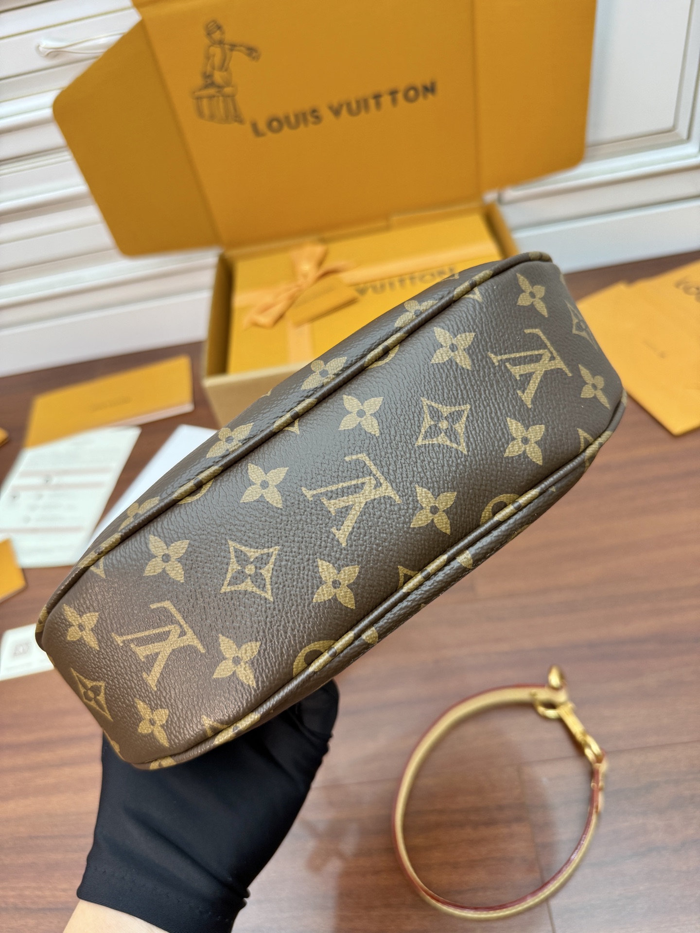 i1749697122537_9655_0_6